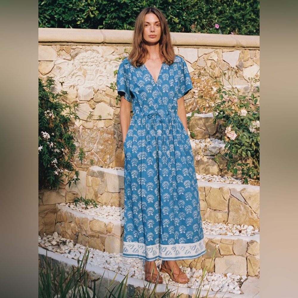 *SOLD* The Dawn dress in Ocean Seashell